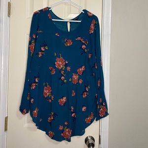 Torrid - babydoll tee